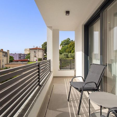 Belinda Apartments With Balcony & Private Parking Opatija Eksteriør bilde