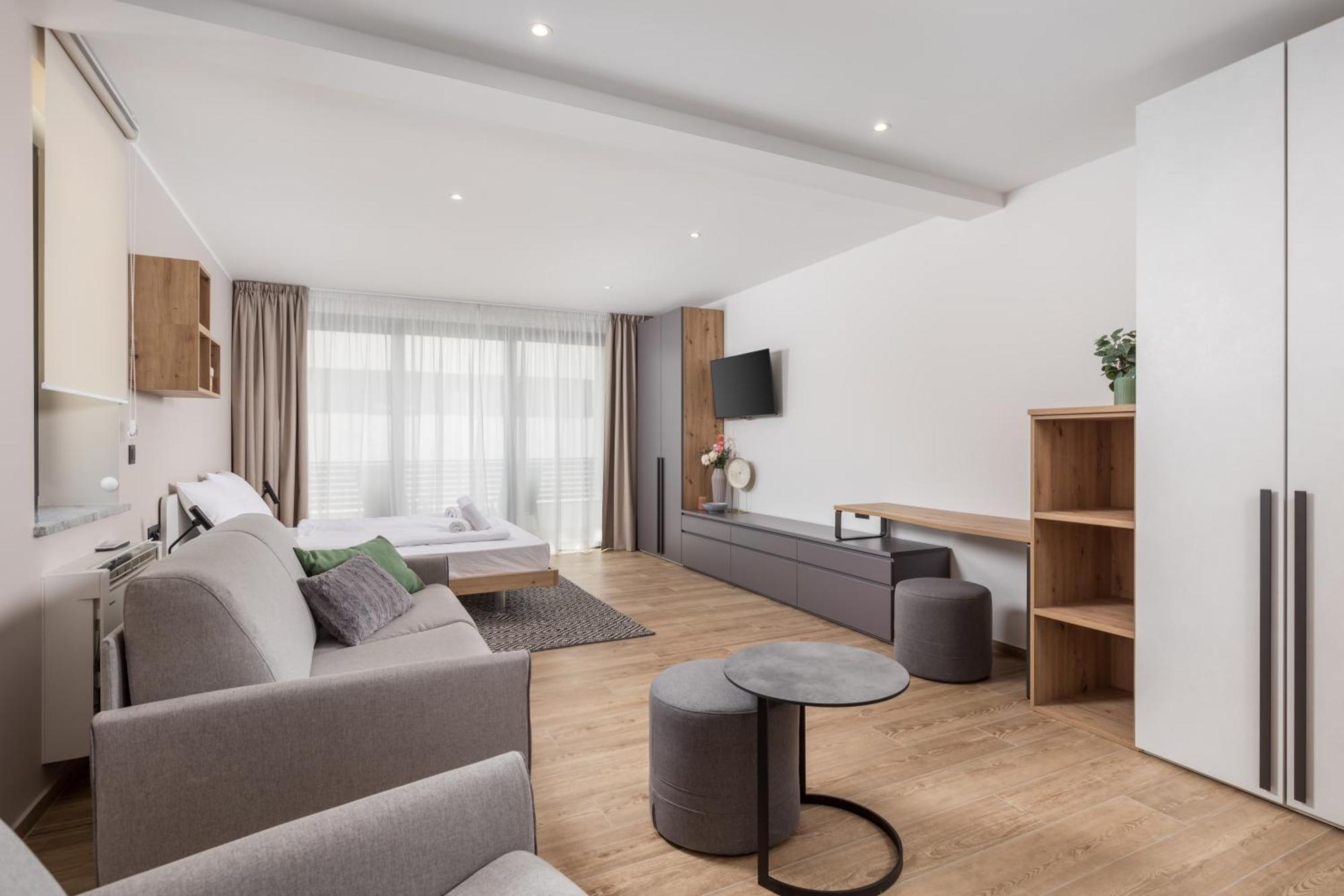 Belinda Apartments With Balcony & Private Parking Opatija Eksteriør bilde
