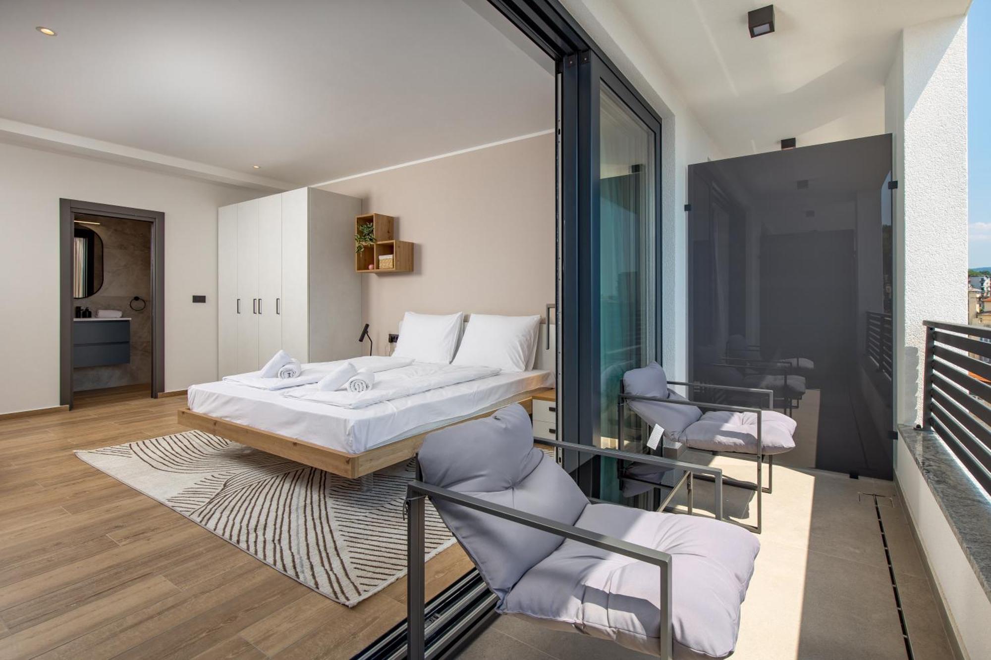 Belinda Apartments With Balcony & Private Parking Opatija Eksteriør bilde